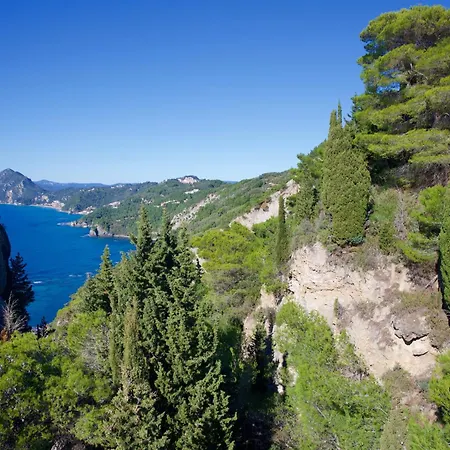 A Village Estate וילה Kouramádes